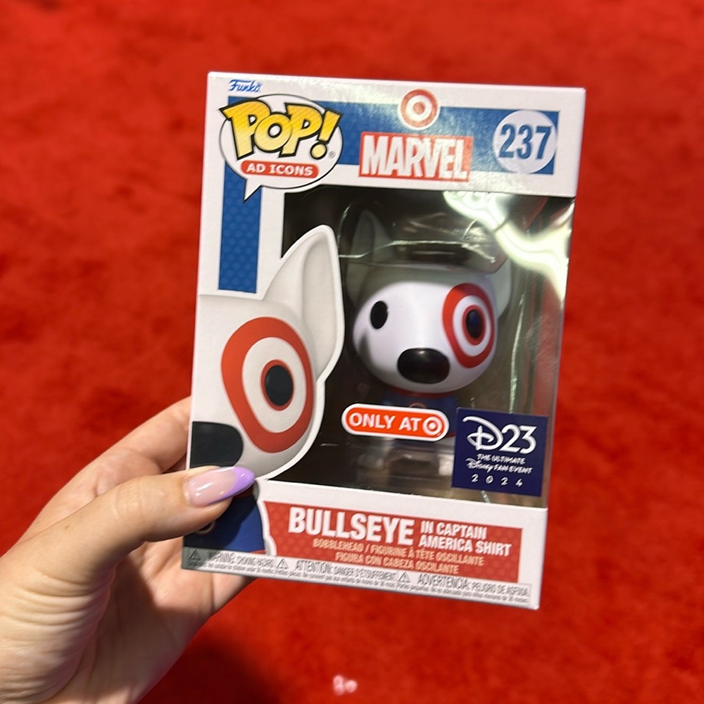 Funko pop! Marvel target bullseye in captain America shirt D23 exclusive